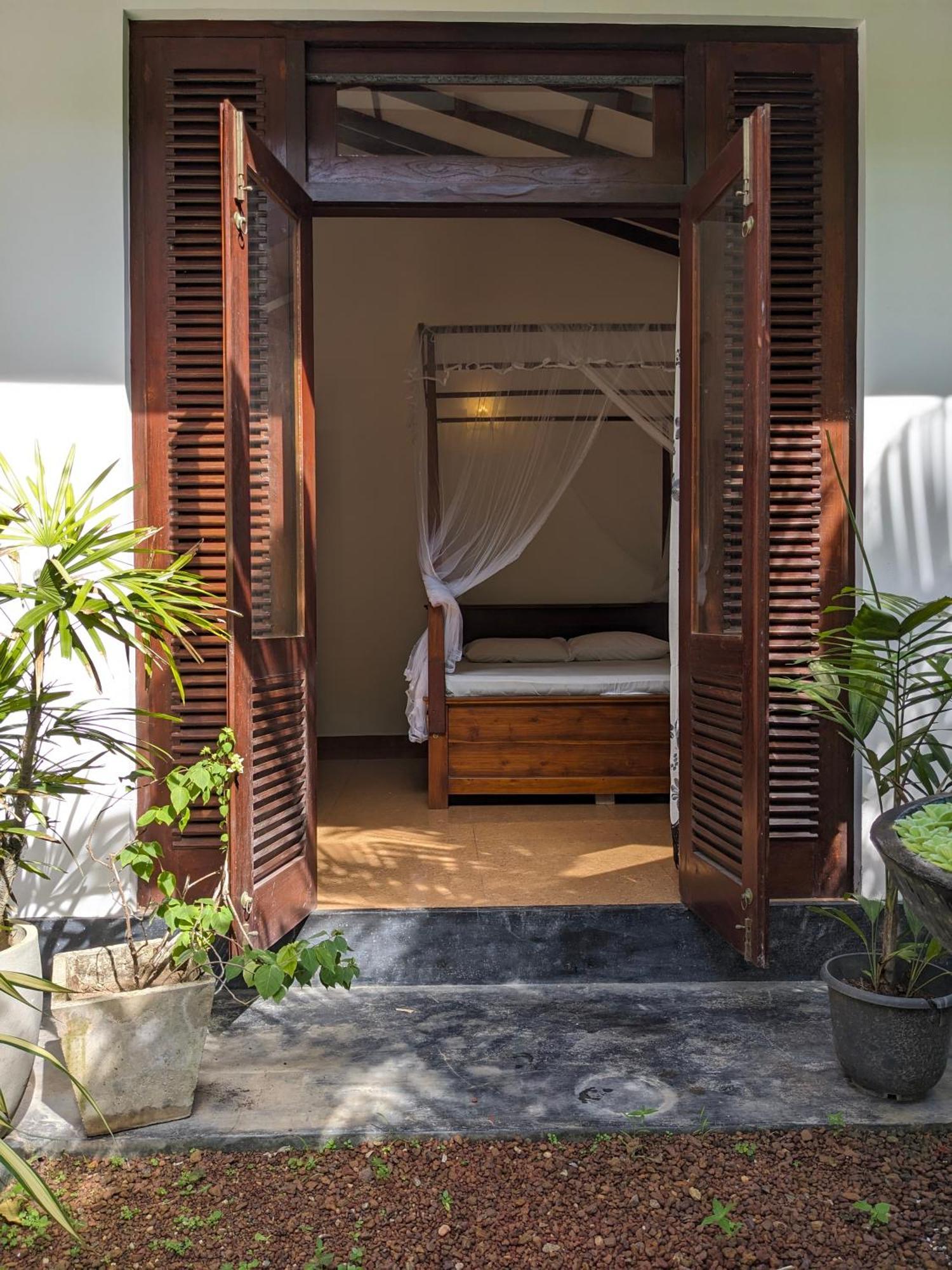 Mirewon Guest Hotell Weligama Exteriör bild